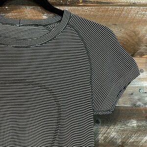 Lululemon Swiftly Tee